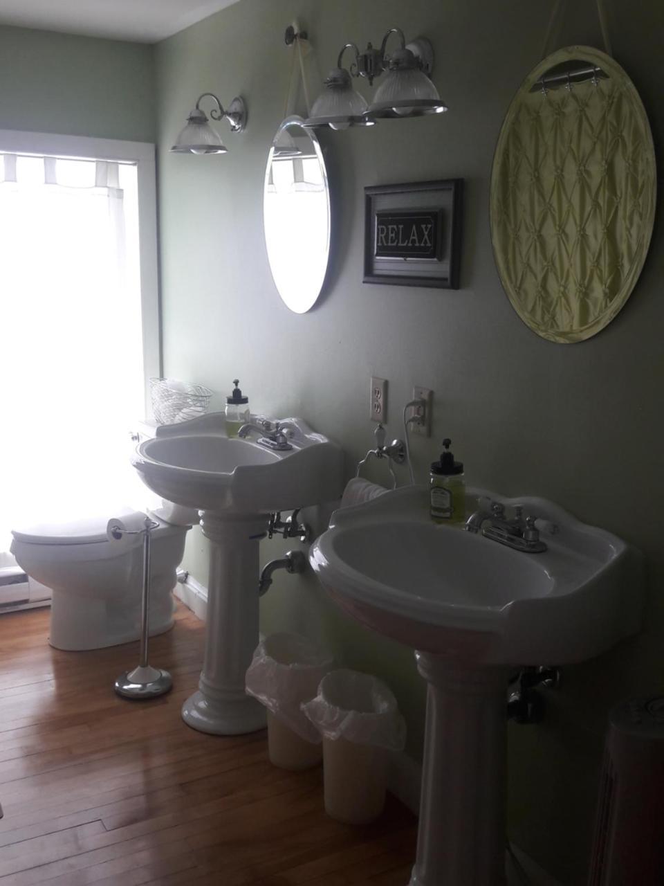 Calais Crossing River House Bed And Breakfast Esterno foto
